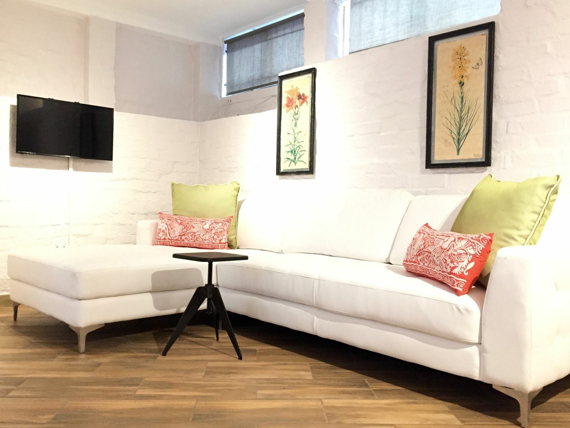 Urban Oasis At Plantation Cottages Кейптаун Екстериор снимка